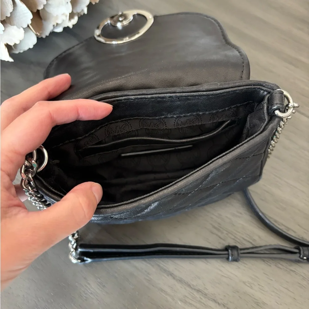 Michael Kors Crossbody - Picture 2 of 4